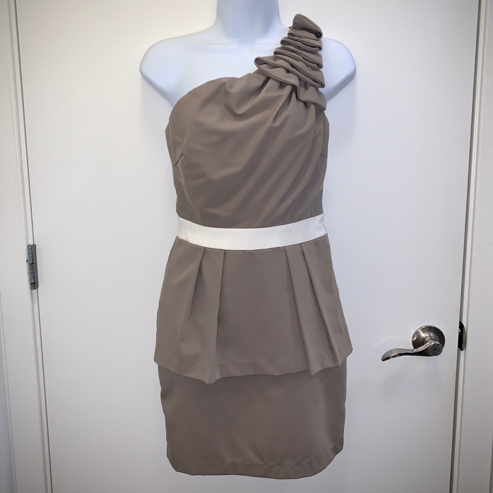 AKIRA One Shoulder Cocktail Dress